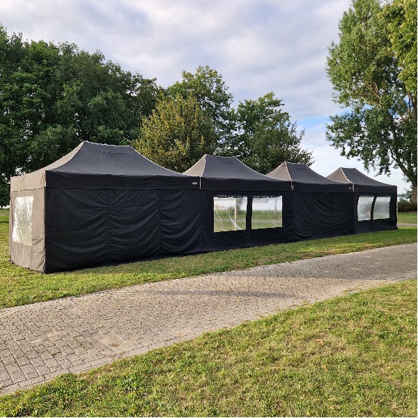 Partytent 3x18