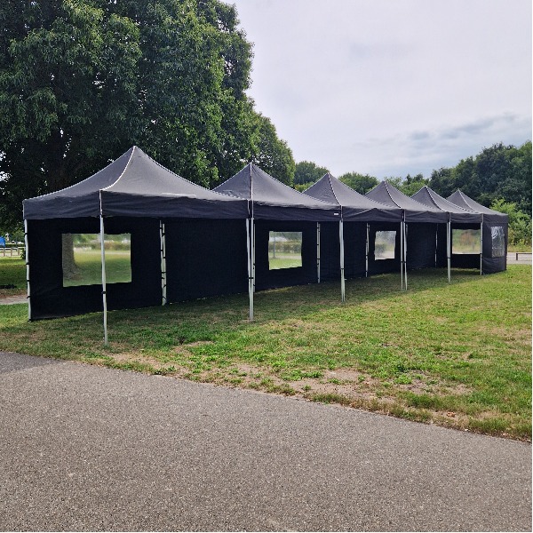 Partytent 3x18