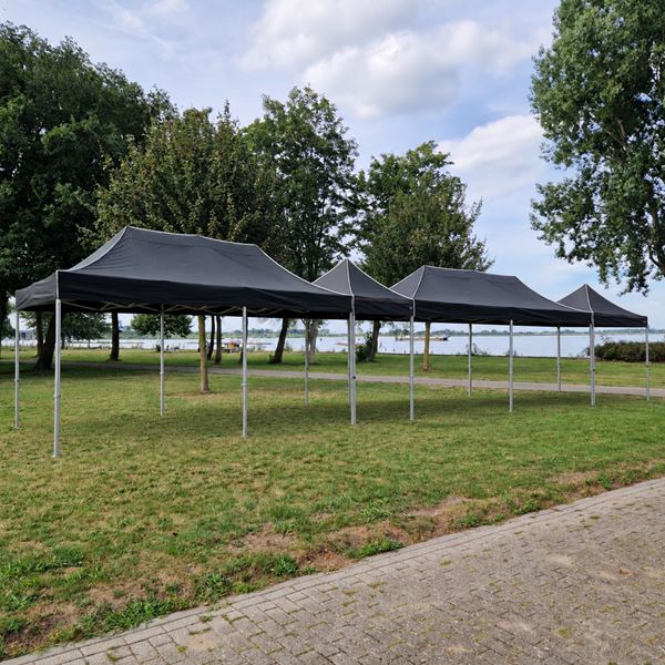 Partytent 3x18